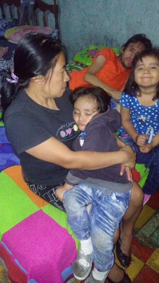 Proyectos de Apoyo ONGUATE ONGUATE apoyando a las personas con mayor necesidad